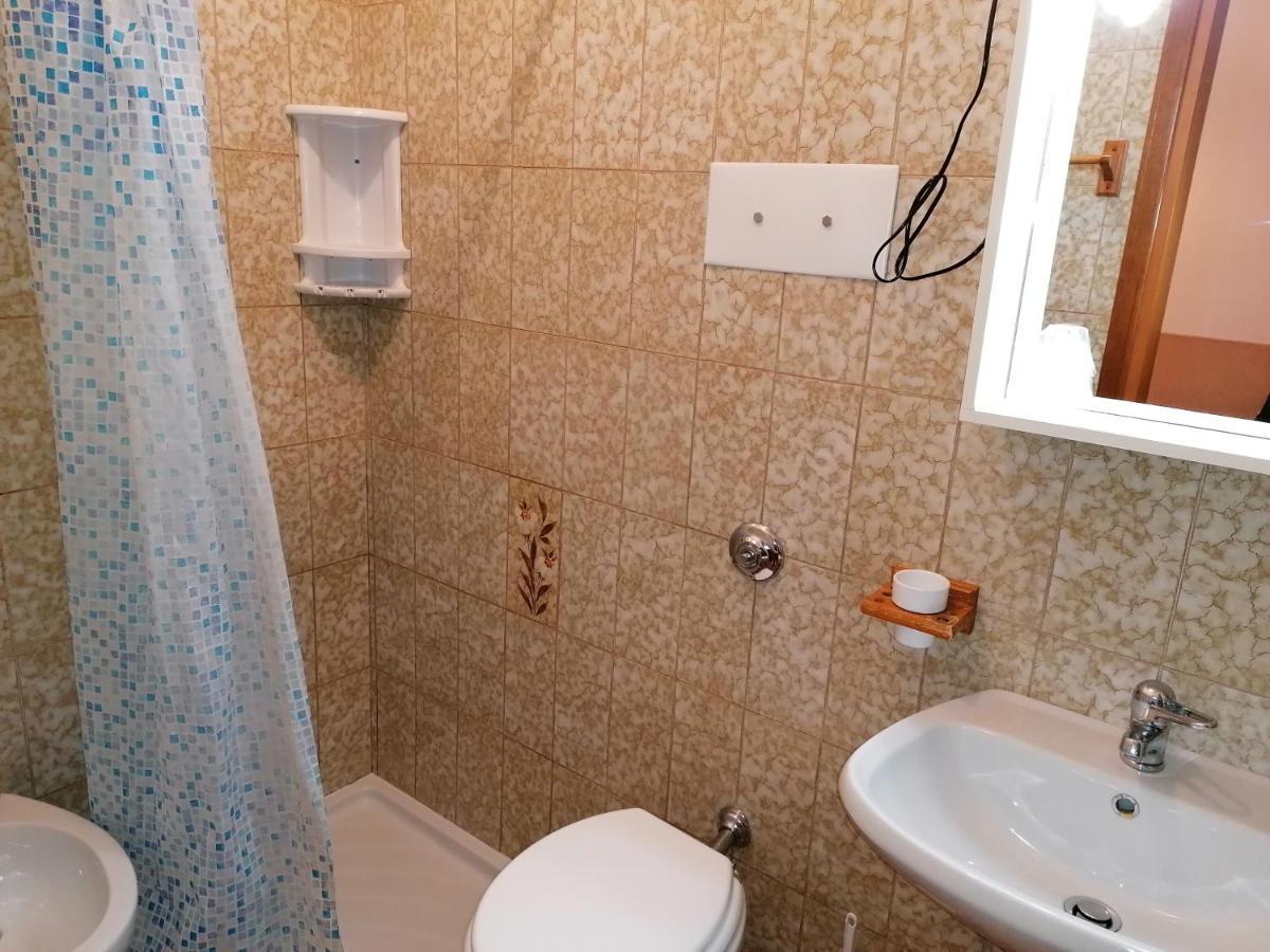 Al Fogolar Hotell Villa Santina Exteriör bild