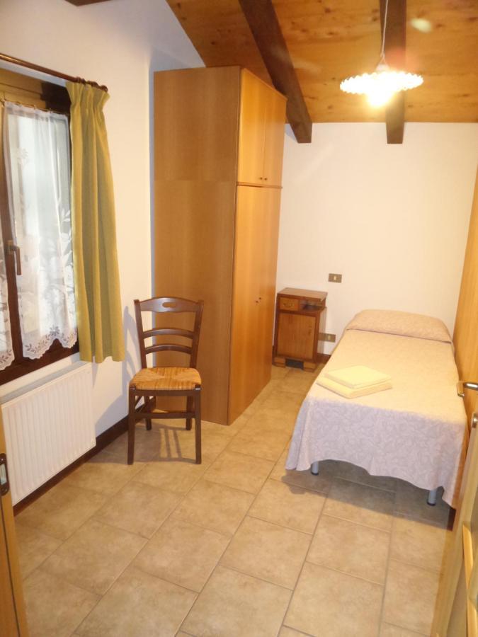 Al Fogolar Hotell Villa Santina Exteriör bild